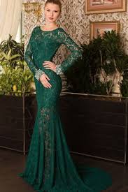 Fai un giro su zalando che ti condurrà nella più vasta scelta di vestiti lunghi, dove potrai spaziare tra le marche più note e trovare l'abito che fa per te! Abiti Da Cerimonia Verde Prezzi Economici On Line Buyabiti It