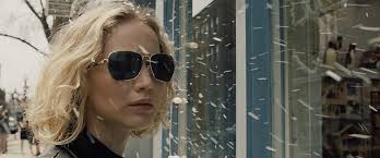 Joy movie review & film summary (2015)