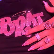 Aesthetic photography hot pink baddie heartbreak love honest quotes poster sign. íƒœë¯¸ On Twitter Baby Girl Makeup Pink Aesthetic Tumblr Girl Bratz Pinklook Like L4l Babygirl