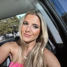 Vicki Corcoran's Instagram, Twitter & Facebook