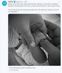 Late wednesday night, unicef had the honor of announcing the couple's news the account shared the following, including a name reveal (daisy dove bloom!) and the first teeny tiny glimpse of the teenage dream singer's daughter! Katy Perry Orlando Bloom Welcome Their First Child Together A Baby Girl Ani Bw Businessworld