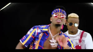 Baixar musica de harmonaise ft diamoud. Harmonize Ft Diamond Platnumz Kwangwaru Official Music Video Video Dailymotion