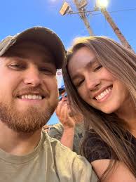 Danielle Beck and Mitchell Sandberg's Wedding Website