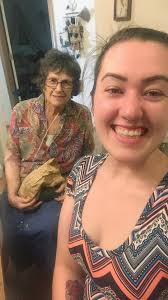 Hello everyone a quick introduction to our newest member to our team she is  an amazing person with great personality. She is very talented and  excellent at what she does very addicted,passionate,she