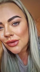 My ex never looked at me when I cried...said I looked too beautiful 🤣