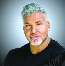 Stephen Lapierre's Instagram, Twitter & Facebook