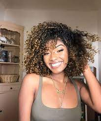 Having curly hair is challenging. 50 Brilliant Haircuts For Curly Hairstyle 2021 Art Design And Ideas