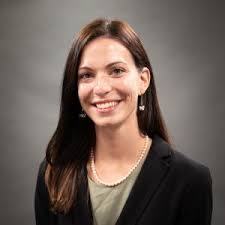 Suzanne Beecher's Instagram, Twitter & Facebook