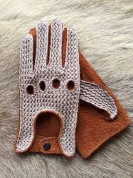 Leather, gloves, cotton, antique, vintage, opera length,costume,dressy,deerskin, nutria, carpincho, crescent, argentina blueberrydonna 5 out of 5 stars (208) sale price $28.90 $ 28.90 $ 34.00 original price $34.00 (15% off. Men S Driving Gloves Crochet Leather Gloves Carpincho Leather Fantastic Gloves On Etsy 65 00 Leather Gloves Mens Gloves Gloves