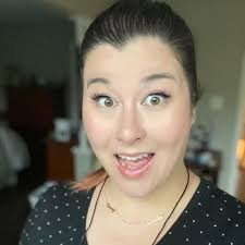 Gretchen Powell Fox (@gretchpowfox)