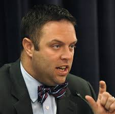 Lawmakers look at impact of opioid abuse