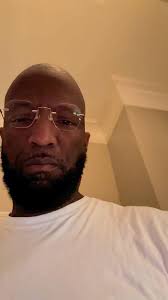 I really love the banter between EJ and fake Rafe!!