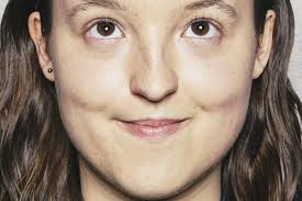 Jenny McCarthy kisses Justin Bieber, then explains herself