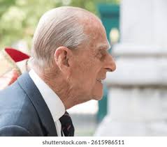 2,1 mil resultados de imágenes, fotos de stock e ilustraciones libres de  regalías para Príncipe felipe