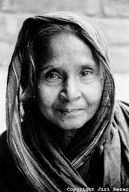 Black And White Photo Woman Smiling A Muslim Woman Smiles Jiri Rezac Photography Face Black And White Portraits Woman Smile