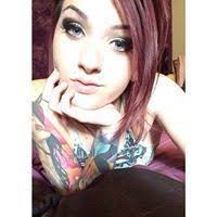 Sharon Gaskill's Instagram, Twitter & Facebook