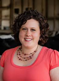 New Day Dairy GuestBarn lets visitors pitch in at Iowa dairy farm