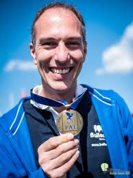 Stefan Zeberli, da Suíça, é o campeão mundial de balonismo 2022