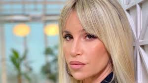Jun 21, 2021 · florencia peña todas las mañanas vive una intensa lucha por el rating frente al resto de los canales competidores.principalmente con mariana fabbiani, quien se encuentra a cargo de «lo de. Que Paso Con Florencia Pena Angkoo