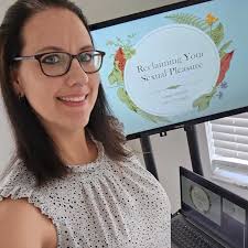 Dr. Leslie Worth (@worthwhile_therapy) • Instagram photos and videos