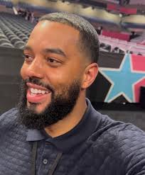 Joy Williamson's Instagram, Twitter & Facebook