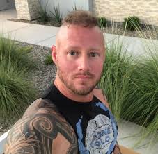 Ski season travel distances and ski tool preferences