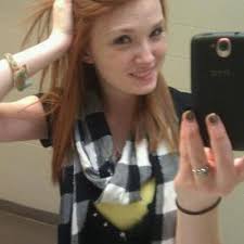 Holly Moses (@hollymoses94)