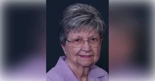 Florence Vickers's Instagram, Twitter & Facebook