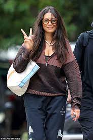 Последние твиты от jessica gomes (@iamjessicagomes). Freedomroo Jessica Gomes Is Pictured Training For Dancing With The Stars In Sydney Australiannewsreview