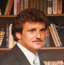 For one year only, The Montane Lakeland 50 & 100 and The 2023 Virtual  Lakeland 50 & 100 Western style finishers belt buckles in silver brushed  steel. Yee Haw.