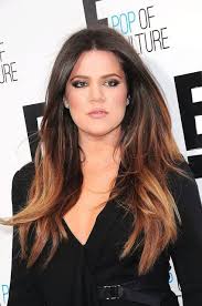 Tie Dye Sur Cheveux Noirs Colores C Est Possible Couleur De Cheveux Brune Meilleure Couleur De Cheveux Couleur Cheveux