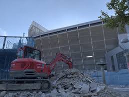 Allegiant stadium is under consideration to be the host venue for match between soccer giants barcelona and real madrid that would precede the raiders grand opening. Real Madrid Goodbye To T4 Where Real Madrid S Modern Galacticos Put Pen To Paper Marca In English