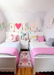 Girls Shared Bedroom Baba Souk Decoracionhabitacionpareja Decorar Habitacion Juvenil Pequena Ideas De Dormitorio Para Ninas Habitacion Doble Para Ninas