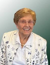 Judy Manners's Instagram, Twitter & Facebook