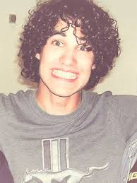 On regis and kelly he pointed to his hair and said this is a lie, by the way. then he went on to explain how wild his curls really were. Darren Criss Rated Xxx Hair 11 Fluffy Curly Gely We Love His Hair Page 3 Fan Forum