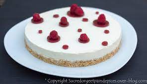 Cheesecake aérien au fruits rouges, sans cuisson publié par devorezmoi le 9 juillet 2017 19 décembre 2018 allumer le four par cette chaleur c'est un peu comme mettre la tête dans l'antre de méphisto et attiser le feu encore et encore avec nos péchés de gourmandise/. Cheesecake Sans Cuisson Sucre D Orge Et Pain D Epices