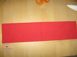 Trouvez le pliage de serviette qu'il vous faut et réalisez le facilement en quelques étapes grâce aux un joli pliage de serviette pour une jolie table. Pliage De Serviette En Forme De Chausson Botte De Lutin