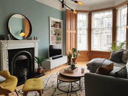 Small Living Room In Victorian Apartment Edinburgh Scotland Victorian Living Room Modern Cosy Living Room Victorian House Interiors