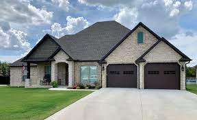 Ansley Park Handcrafted Collection- Mississippi Brick Exterior House Stone Exterior Houses Exterior House Colors