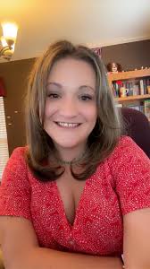 Hey! Thought I would introduce myself. My name is Joey (Jo), I'm 46, living  life in Loveland. I love to be silly, unless around the pool table.