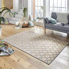 Dunkle teppiche geben dem raum mehr tiefe, helle. Design Viskose Teppich Bryon In Relief Optik Creme Grau Teppich Boss