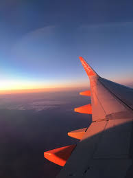 Teske Hersey Bulutlar Gibi Masum Ve Guzel Olsa Ama Maleseff In 2020 Airplane Window Photo Airplane Photography