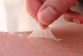 أناقة مغربية طريقة التخلص من نمو الشعر تحت الجلد مع تقشير الجسم و ازالة الخلايا الميته مع ال Natural Aging Skin Care Natural Remedies For Sunburn Peeling Skin