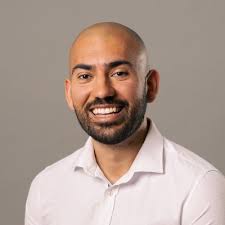 Inn mot ferien har jeg hatt en låst skulder som har hindret meg fra å jobbe  med tastatur.