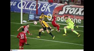 Εικόνες από το μεγάλο ντέρμπι στο οακα. Olympiakos Aek 4 1 Super League 21h Agwnistikh Agwnes Aek F C Official Web Site
