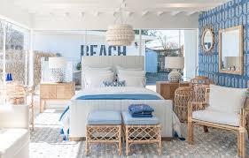 Serena And Lily Beach Market East Hampton Store Tour Beach House Kitchens Store Design Interior Hamptons Bedroom