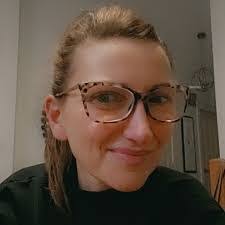 Monique Snyder's Instagram, Twitter & Facebook