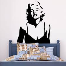 Estilo marilyn monroe marilyn monroe fotos marylin monroe style marilyn monroe bedroom marilyn monroe portrait divas poses robert mapplethorpe annie leibovitz. Wholesale Marilyn Monroe Bedroom Decorations Buy Cheap In Bulk From China Suppliers With Coupon Dhgate Com