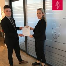 Mit iban generator für ein konto bei fürstl. Furstlich Castell Sche Bank Facebook