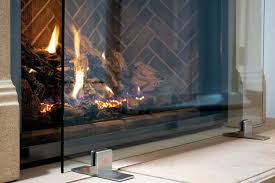 Hearthcabinet offers any size from ventless fireplace models. Amazon Com Manhattan Modern Free Standing Glass Fireplace Screen Clear Stainless Steel Feet Medium 39 X 29 Home Kitchen